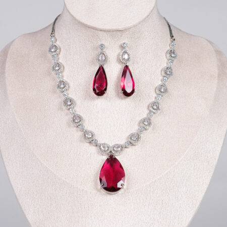 Ava Trend Necklace