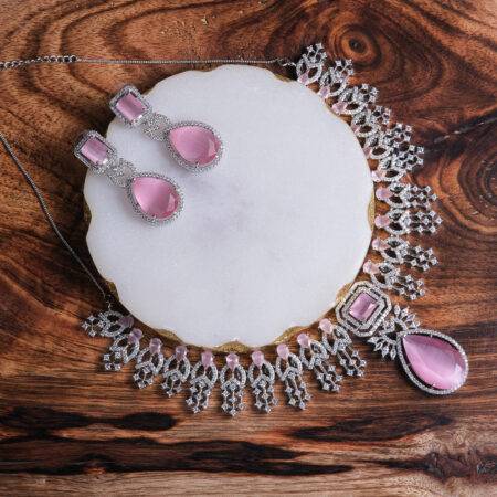 Amelia Classic AD Necklace